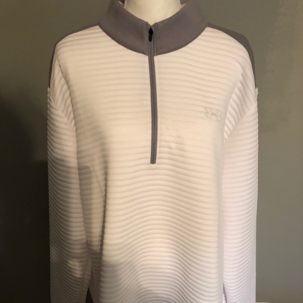 Men’s Under Armor top